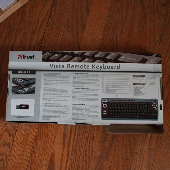 Trust XpertTouch Vista Remote Keyboard - Picture 2 of 10